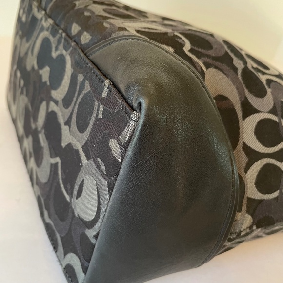 Coach Black Optic C Signature Canvas Sarah Tote Shoulder Bag - Picture 9 of 13